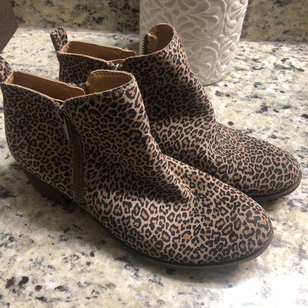 Lucky brand basil ankle boots
